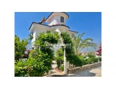 Alanya Kargıcak' ta Deniz Manzaralı Havuzlu Müstakil 3+2 Satılık Triplex Villa.